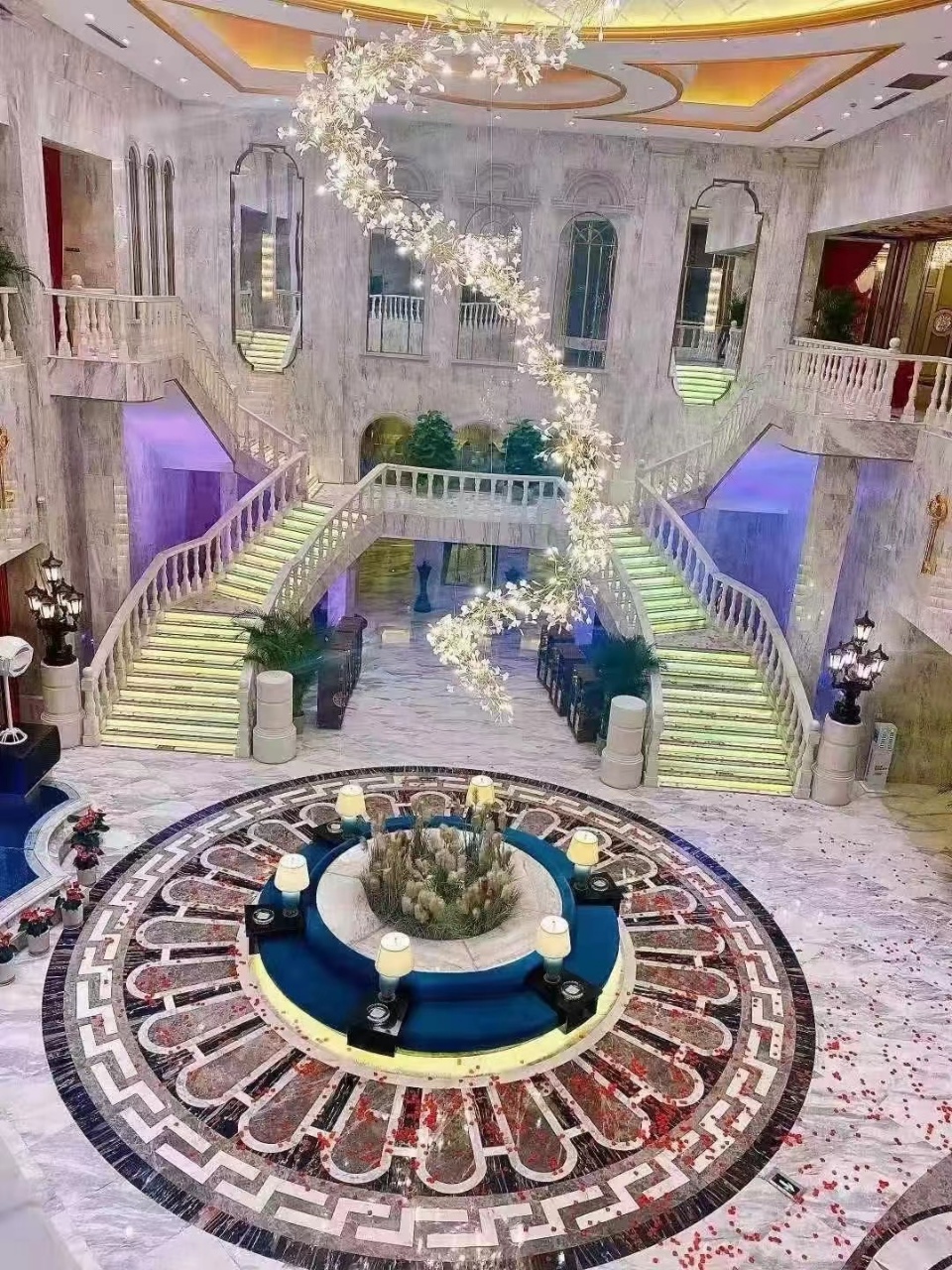 芜湖悦汇馆娱乐会所KTV｜镜湖江景中端商务